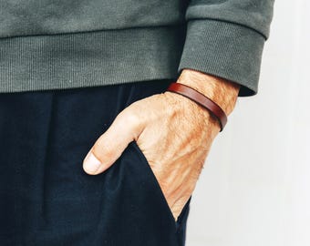 Mens Leather Bracelet with Hidden Message – Custom Engraved Bracelet for Him, Personalized Boyfriend Gift, Anniversary Gift