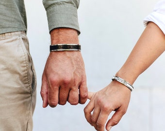 Pulsera para parejas Regalo de larga distancia para pulsera de pareja Parejas personalizadas regalan joyas para él y para ella Pulsera de cuero a juego Aniversario