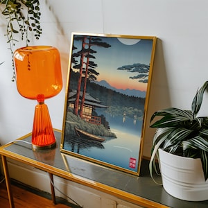 Vintages japanisches Lakeside Poster # 1, Kawase Hasui's Woodblock Art Style, Japandi Decor, am Abend, ruhige Wandkunst