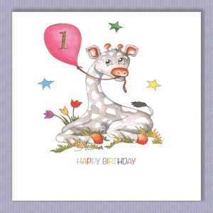 PK154 Tarjeta de cumpleaños de Jirafa Bebé. Ideal para niño o niña. Puedo añadir la edad que desees en el globo o dejarlo en blanco si lo deseas. Diseño de Paula.