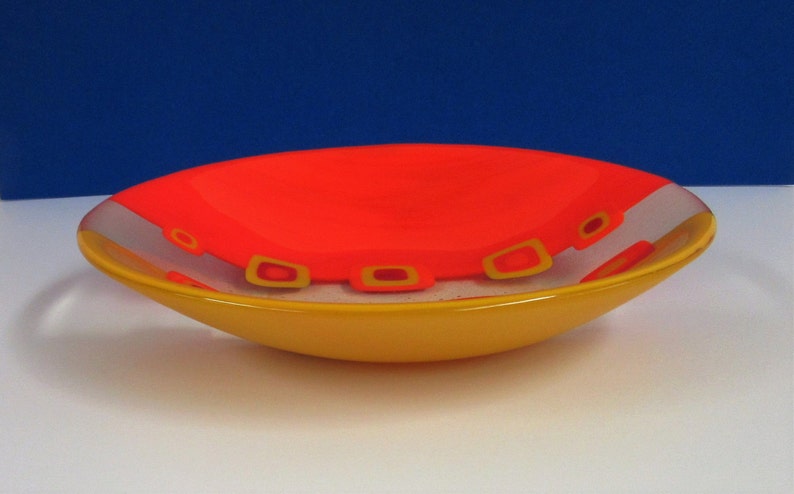 Mod Marigold Fused Glass Bowl image 4