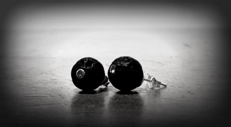 Simple Sterling Silver stud 8mm lava bead The Rinjani 4grs set with pink tourmaline
