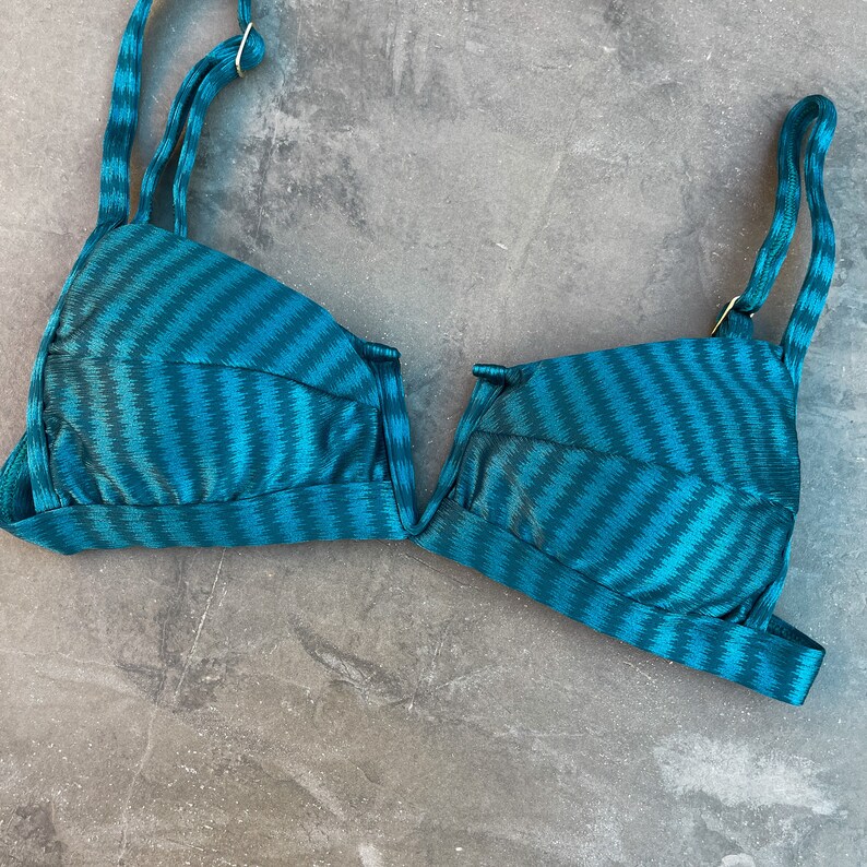 Brazilian Bikini Swimwear Swimsuit Beachwear Arpa Bikineria Shimmery V Squared Bikini Striped Vivi Top Blue Oil