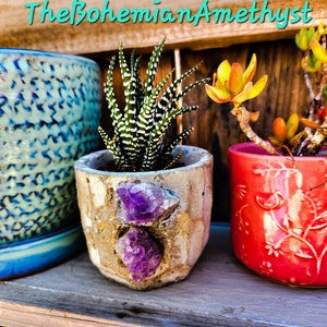 Geode Planter Pot / Raw Amethyst Geode / Cement Planter / Handmade Planter / Indoor Geode Planter / 3 Inch Planter