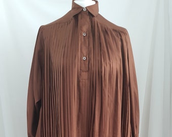 Vestido KENZO JAP de seda con pliegues en acordeón y cuello trapecio - Talla única