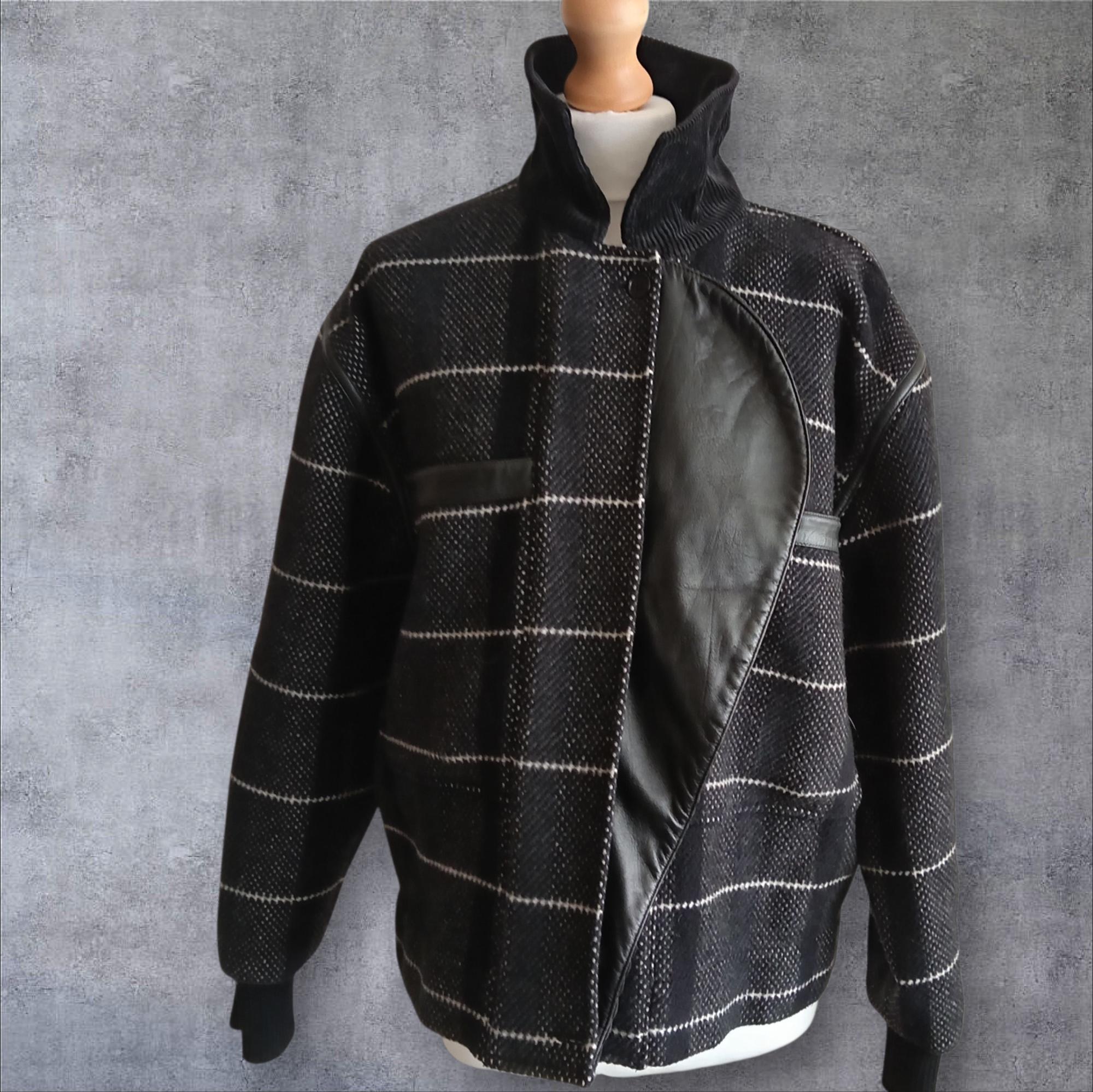 Veste State Of Claude Montana En Laine Violette - Taille 6 - Capuche Amovible - Occasion Très Bon état