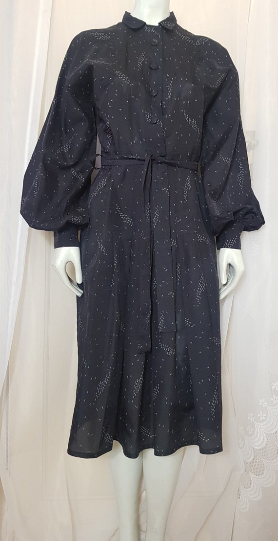 JEAN VARON Shirt Waisted Flying Bird Print Dres