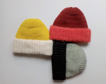 zweifarbiger Beanie mit Mohair
