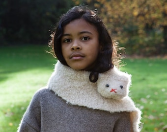 cat scarf for children, knitted scarf made from bouclé yarn