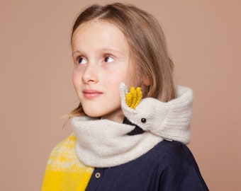 cockatoo scarf for kids, small parrot