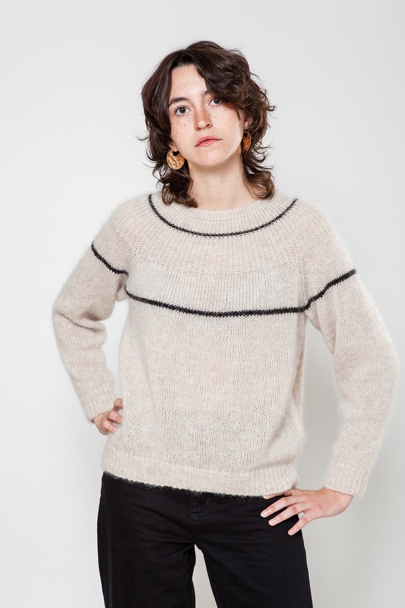 Geometric Beige Jumper image 3