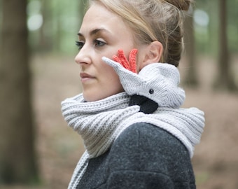 Parrot Scarf- knitted cockatoo with fringes