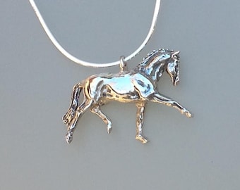 Sterling Silver Extended Trot Horse Pendant – Realistic Equestrian Jewelry
