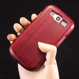 Samsung Galaxy S3 wood phone case hand-finished in red mahogany SALE image 1