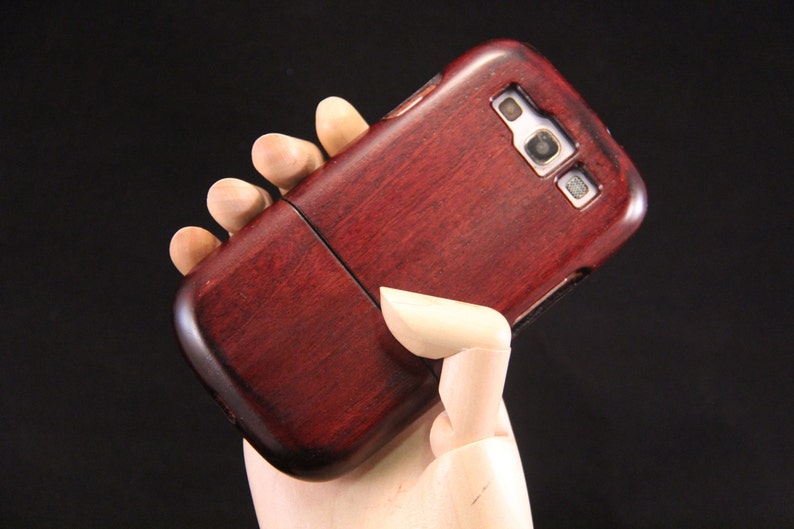 Samsung Galaxy S3 wood phone case hand-finished in red mahogany SALE image 2