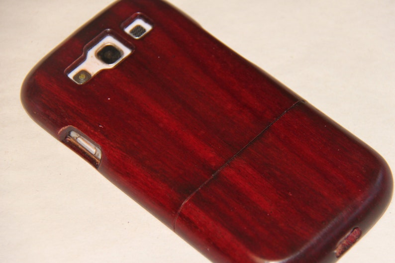 Samsung Galaxy S3 wood phone case hand-finished in red mahogany SALE image 4