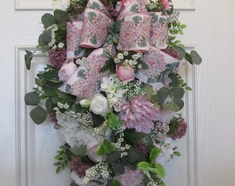 Pink And White Floral Swag, Home Decor Swag, Spring Floral Swag, Mother's Day, Housewarming Gift, Home Interior Floral Swag