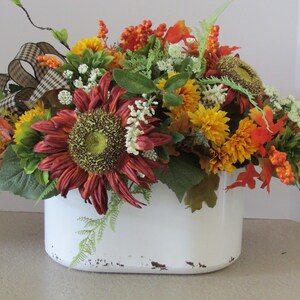 Farmhouse Floral Arrangement, Rustic Country Floral Centerpiece, Fall ...