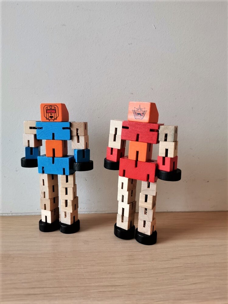Robot block toy 2025