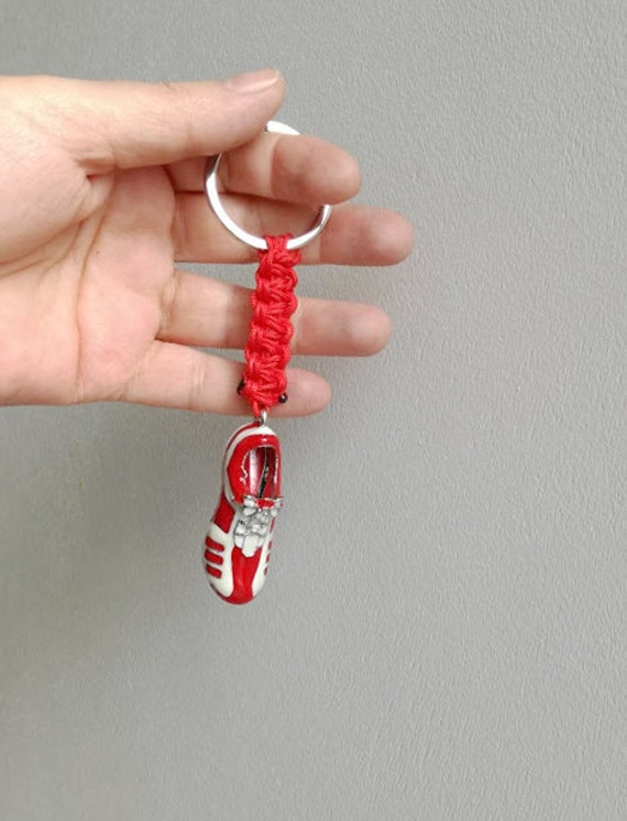 Football shoe keyring, red and white football shoe, Olympiakos shoe key ring, soccer shoe key chain, mens gift, mens accessories