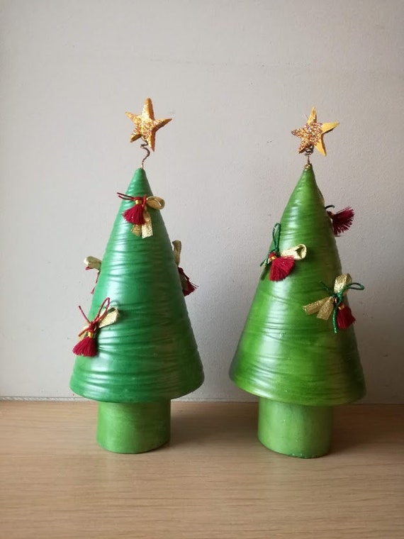 Christmas tree sculpture, green ceramic tree with ornaments, cone shaped, Xmas tree miniature in two colour versions, minimalist Xmas tree