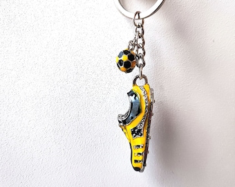 Football shoe keyring, yellow black football shoe, soccer shoe key ring, soccer shoe key chain, mens gift, μπρελόκ Αρης, μπρελόκ ΑΕΚ