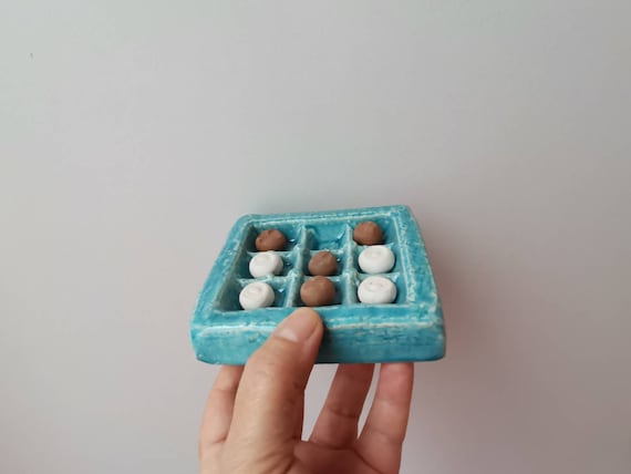 Ceramic tic-tac-toe, blue white brown ceramic noughts and crosses game, hand built, grid shaped tictactoe with white brown pawns