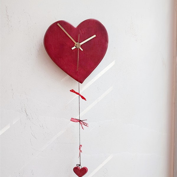 Rote Herz Uhr, Keramik Herz Uhr aus Steingut Ton, Valentins Uhr, Liebhaber Uhr, Kardiologen Uhr, Valentinstag rotes Herz Geschenk