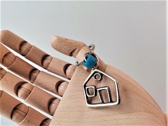 Silver house keyring, alloy house outline keychain with blue bead, home key chain of silver plated, little house outline