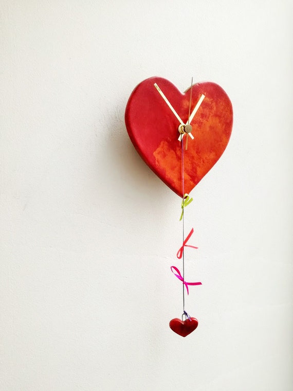 Red heart clock, ceramic heart clock of earthenware clay, Valentine's clock, lovers clock, red heart decor, red heart gift