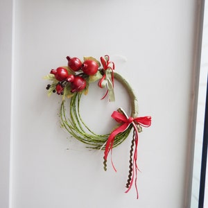 Pomegranate Xmas wreath of red pomegranates, polyester, small pomegranates on green vine wreath with red green ribbons, Xmas decor wreath image 5