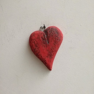 Ceramic heart wall hanging, small, ceramic heart sculpture of stoneware clay, rustic heart paperweight, boho heart decor, boho heart gift