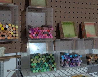 Rembrandt Pastels Vintage Rainbow of colors