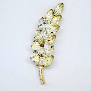 Vintage Verified DeLizza And Elster D&E Juliana Crystal Rhinestone With Cha Cha Beads Leaf Brooch Pin