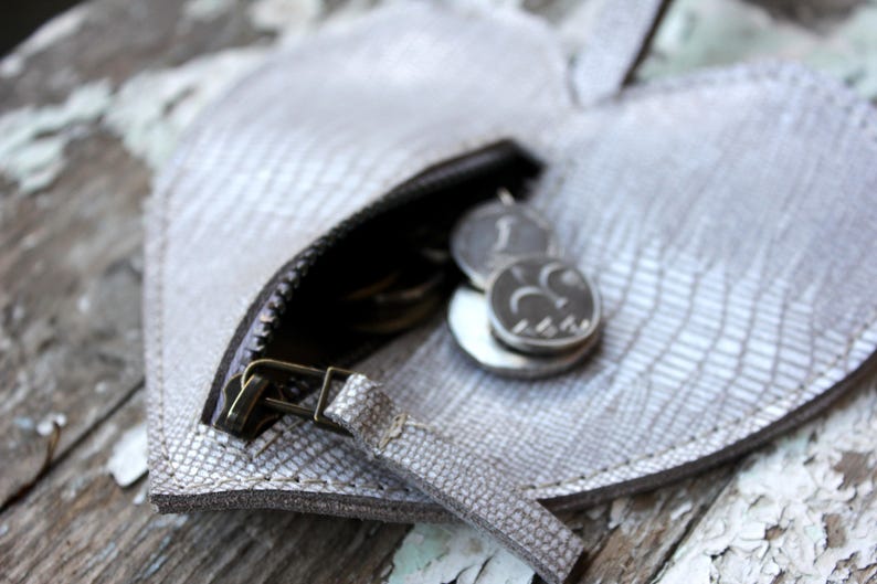 women leather bag printed leather bag valentines gift for her leather purse coins pouch leather heart coin purse zipper leather wallet