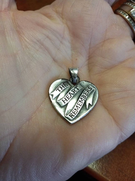 James Avery Heart Pendant the Heart Remembers Lg Size Etsy