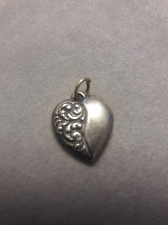8pcs Silver Puffed Heart Charms 11x10mm CHR0087