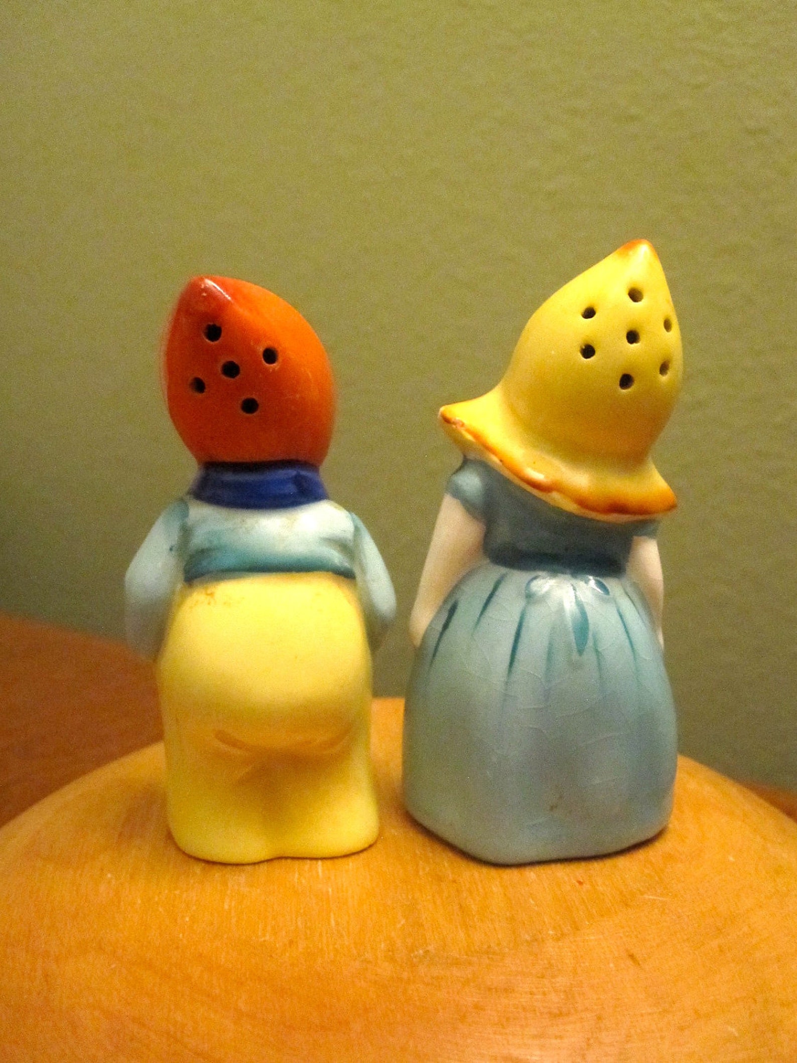 Vintage salt and pepper shakers/Dutch boy and girl Etsy