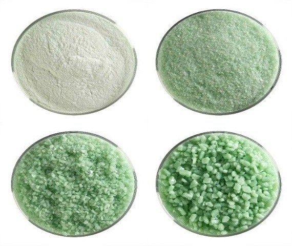 90 Coe Dark Forest Green Opal Medium Frit