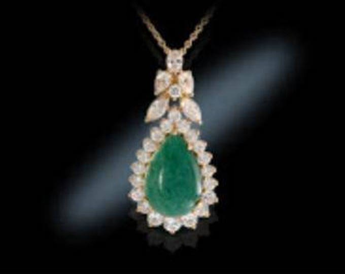 Jackie Kennedy Necklace - Gold Chain with Green Aventurine Pendant - 198