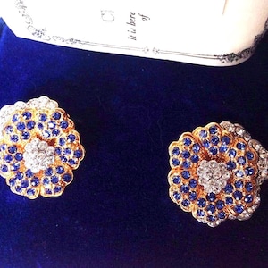 JBK Jackie Kennedy Blue Flower Clip-on Earrings: Camrose Kross Replica