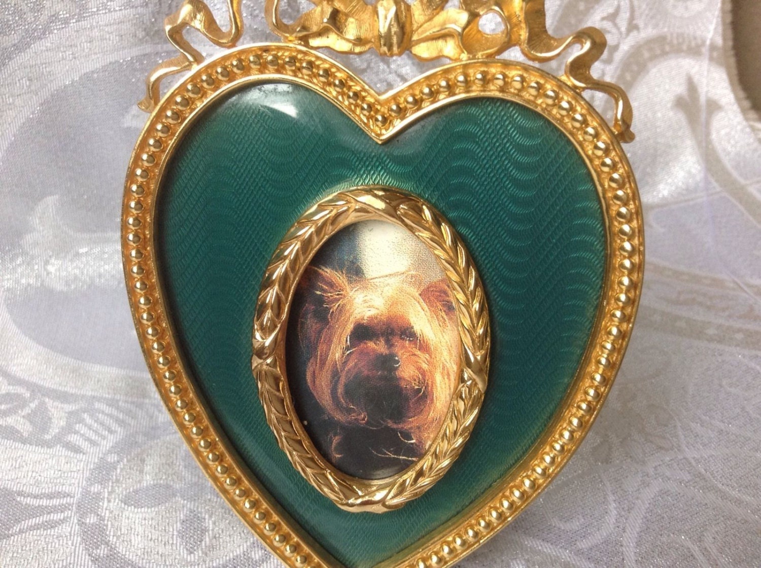 Joan Rivers Dog Pin Spike in Gold Tone S1668