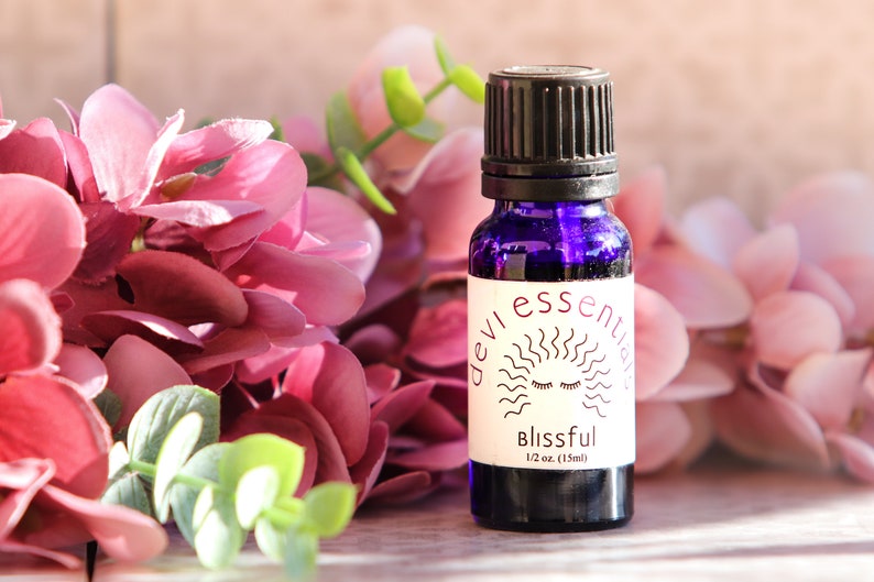 Blissful Oil Blend, essential oils, vibrational, healing, organic, medicinal, aroma therapy, bath, spa, massage, perfume, meditation image 1