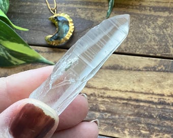 Lemurian Seed Quartz Crystal (Item #005)