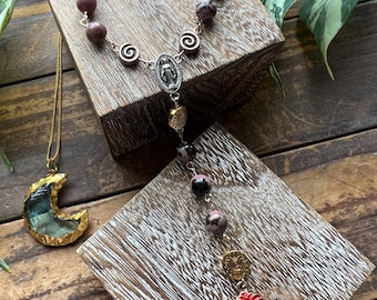 Rhodonite Mini Rosary / Pocket Rosary - Attuned to Mary Magdalene , Crystals, Prayer Beads