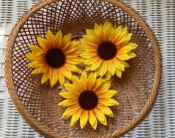 Barrette à cheveux imitation fleurs de tournesol de 4 po.