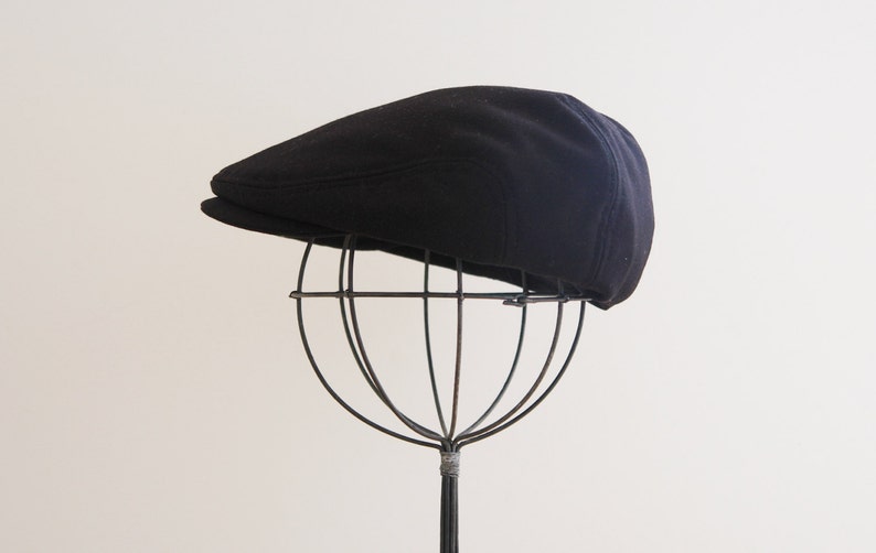 boys black newsboy cap