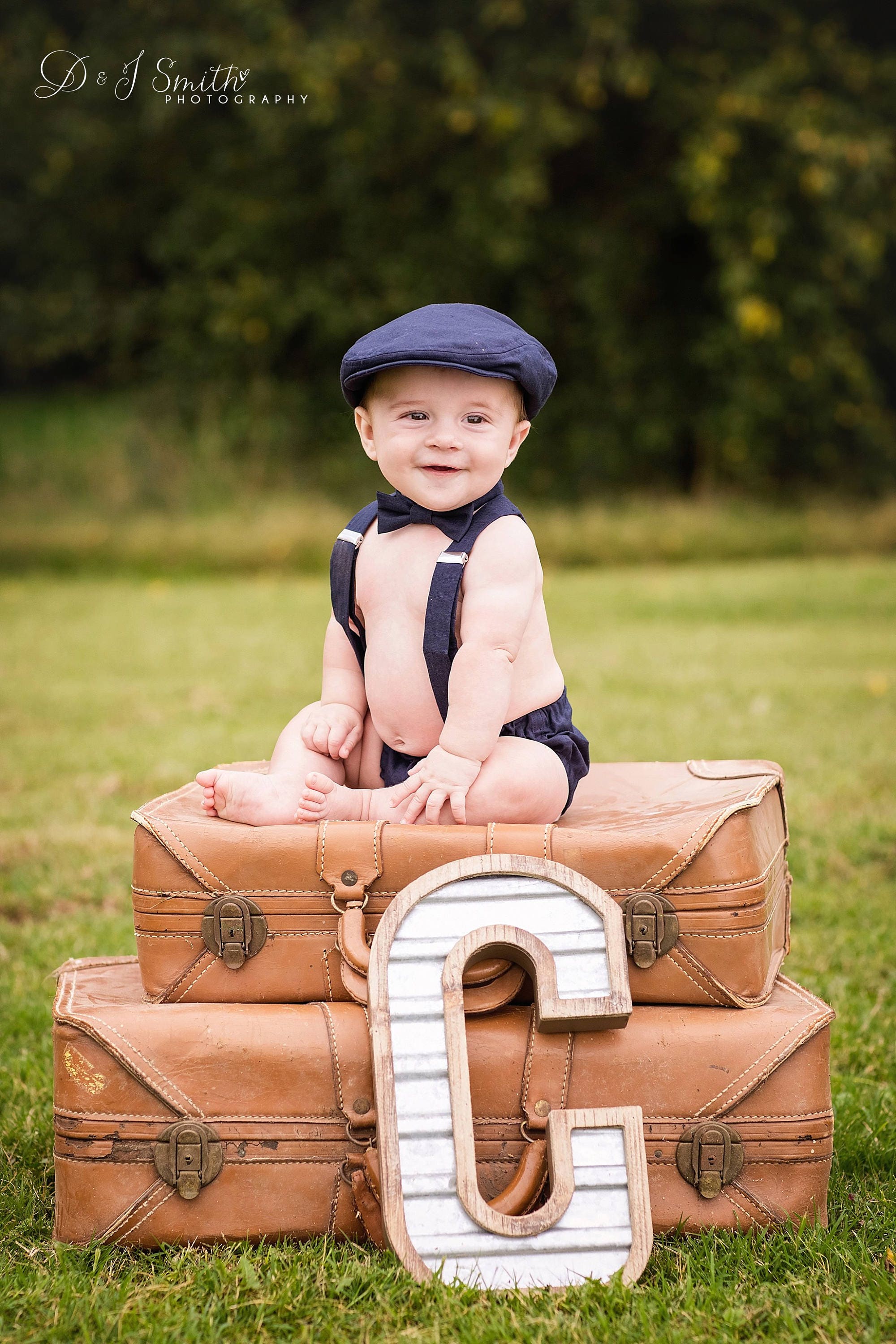 Navy Linen Baby Boy Outfit, Newsboy Hat, Cake Smash Set