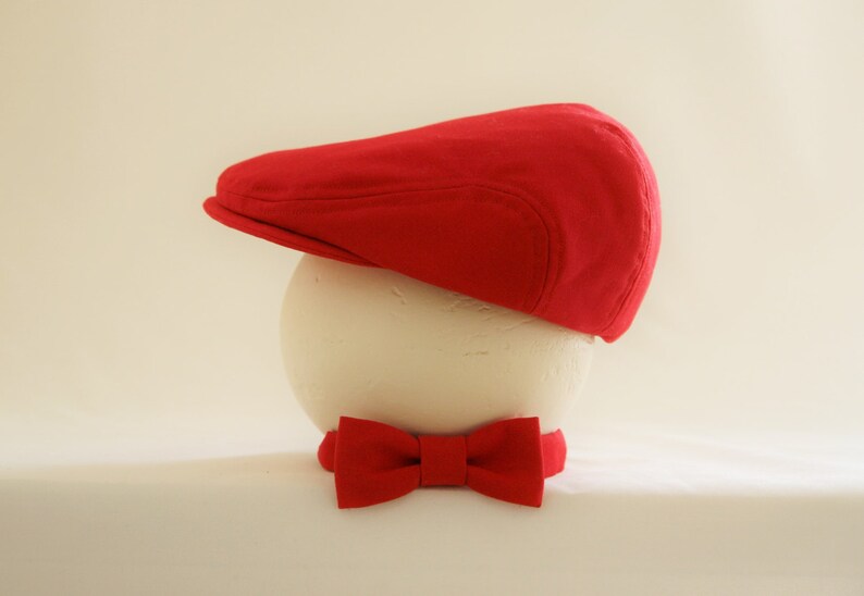 Valentine photo prop set, Red newsboy hat and bow tie set, Valentines baby red hat and red bow tie made to order image 1