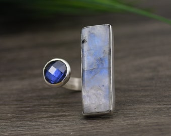 Moonstone And Tanzanite Ring, Size 8, Flashy Moonstone Adjustable Ring Band, Sterling Silver, Statement Ring, Moonstone Jewelry